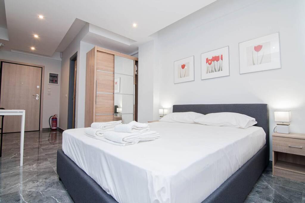 Cosy Studio For 2 People In The City Center Apartamento Atenas Exterior foto